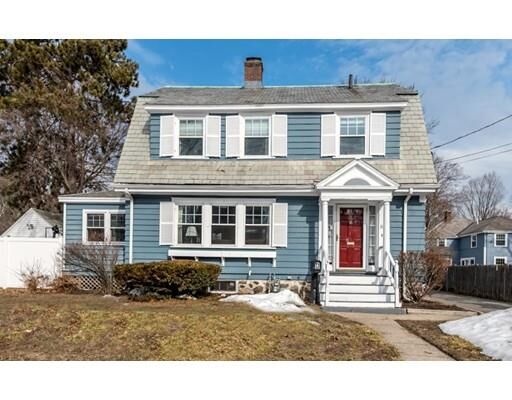 Property Photo:  5 Dumbarton Street  MA 01810 