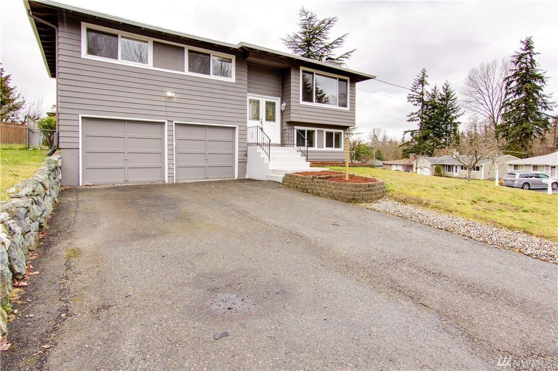 Property Photo: 4715 S 295th Place WA 98001