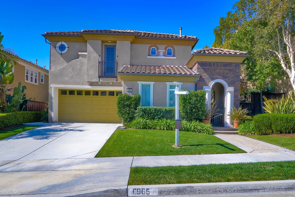 Property Photo: 6965 Ammonite CA 92009