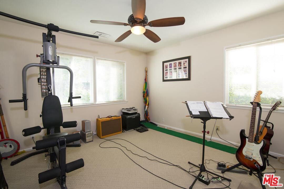 Property Photo:  23054 Erwin St  CA 91367 