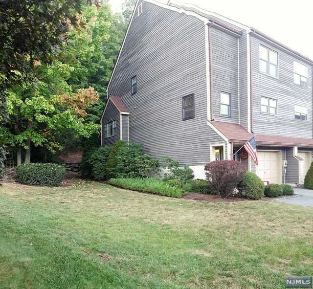 Property Photo:  52A Beacon Hill Rd A  NJ 07480 