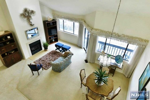 Property Photo:  204 Magnolia Road  NJ 07446 