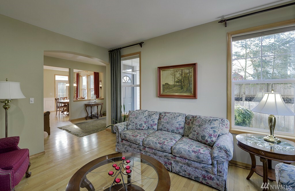 Property Photo: 14123 SE 281st St WA 98042