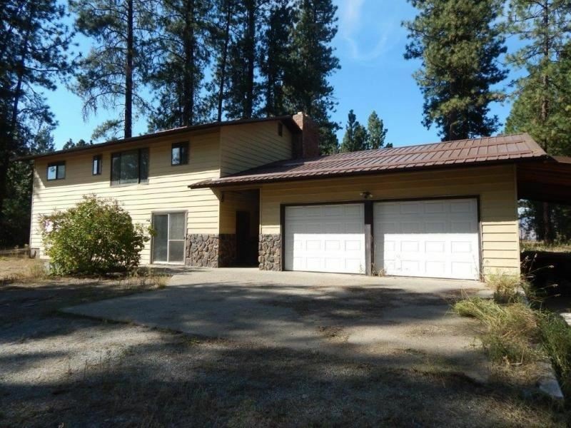 Property Photo:  1137 Pine Bluff Rd  WA 99114 