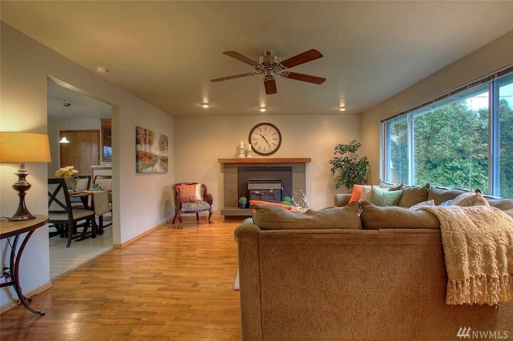 Property Photo: 29210 37th Place S WA 98001