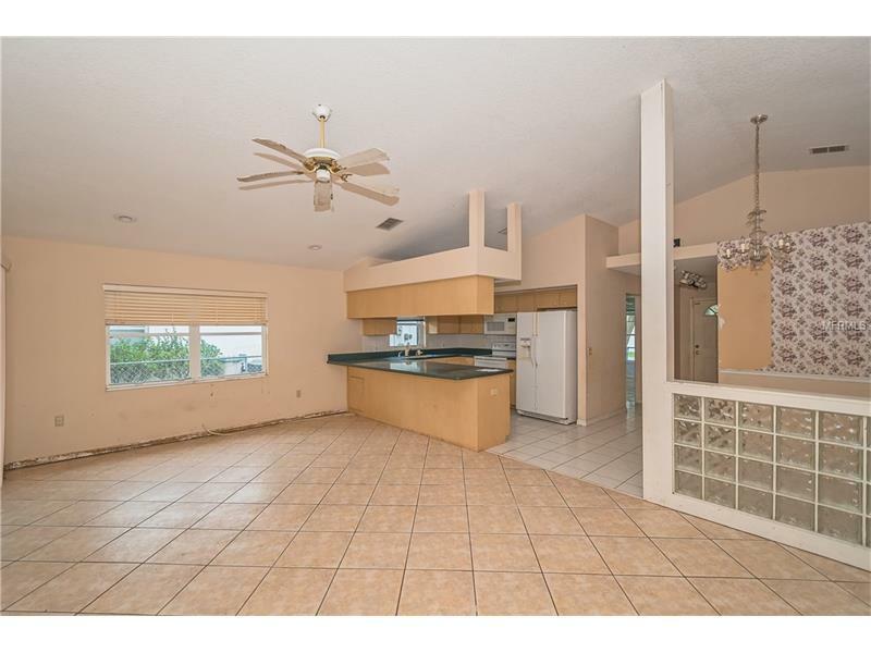 Property Photo:  1385 Forest Park Street  FL 33803 