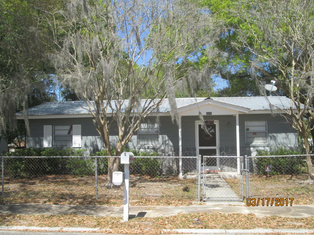 2600 Oak Street  Palatka FL 32177 photo