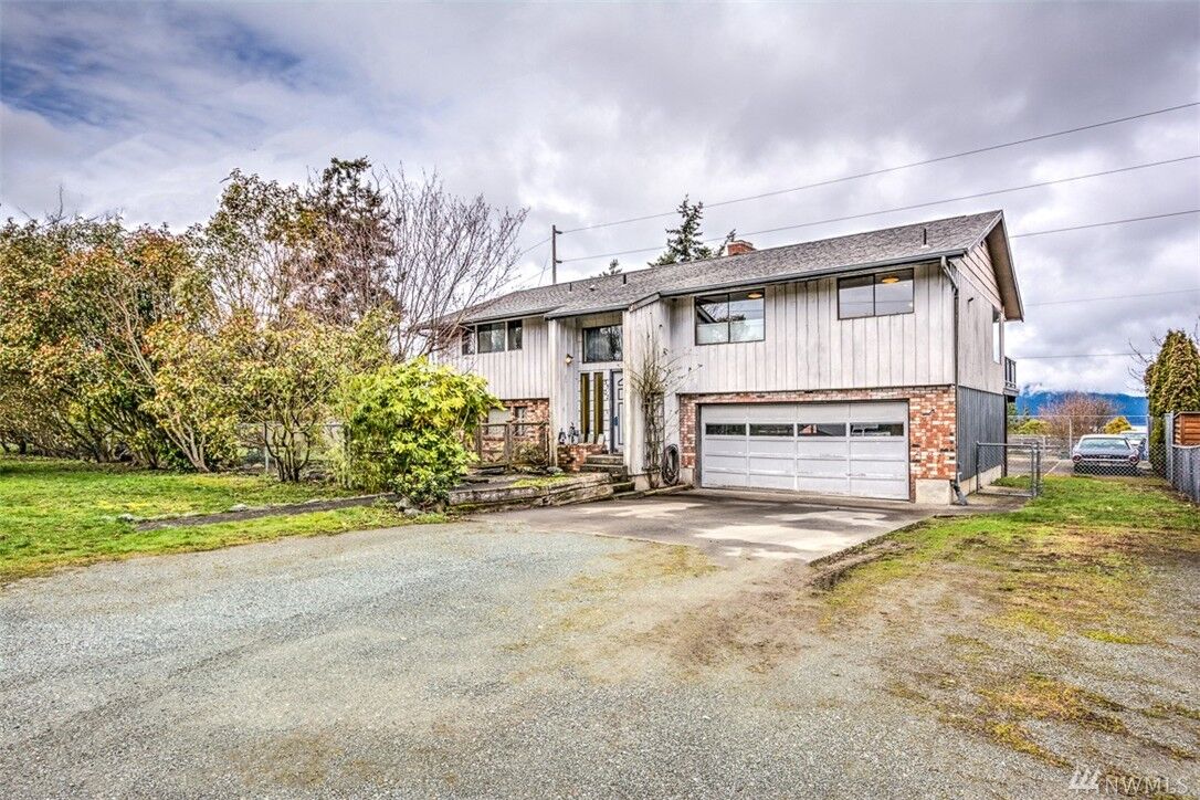 Property Photo: 3502 W 4th St WA 98221