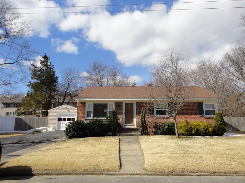 Property Photo:  148 Davis Av  RI 02910 