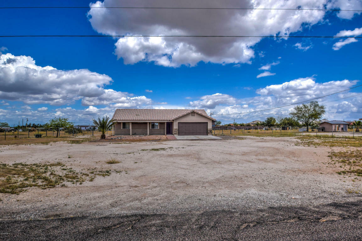 Property Photo:  13251 S Hermit Road  AZ 85326 