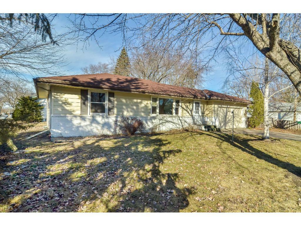 Property Photo: 7150 40th Avenue N MN 55427