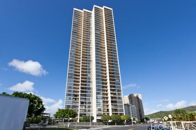 Property Photo:  990 Ala Nanala Street 35B  HI 96818 