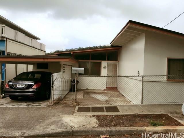 Property Photo:  1644 10th Avenue  HI 96816 