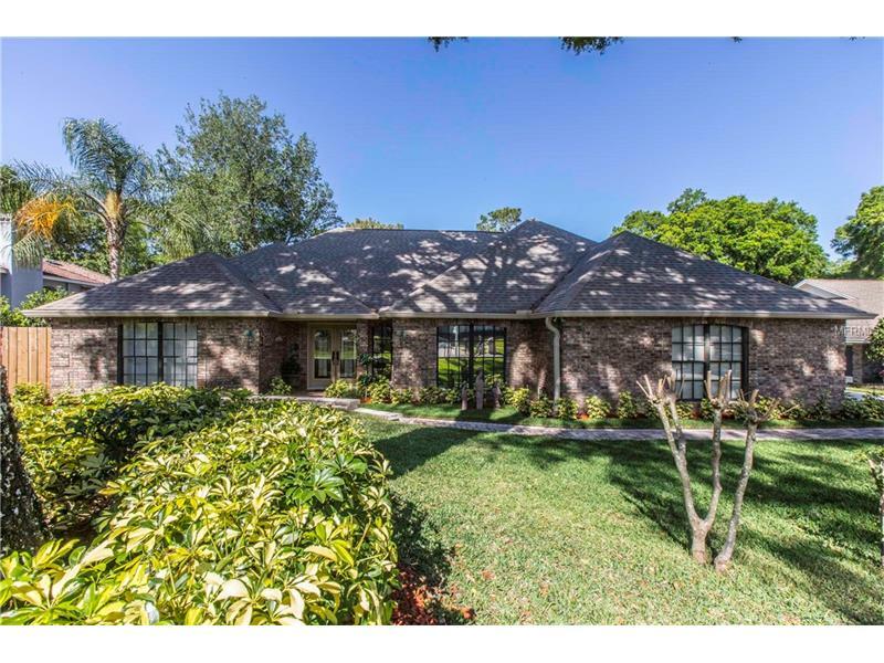 Property Photo:  2502 Oak Landing Drive  FL 33511 