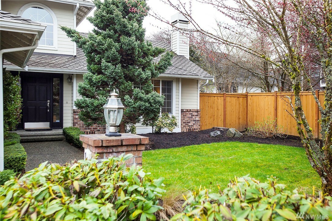 Property Photo:  12447 NE 163rd Ct  WA 98072 