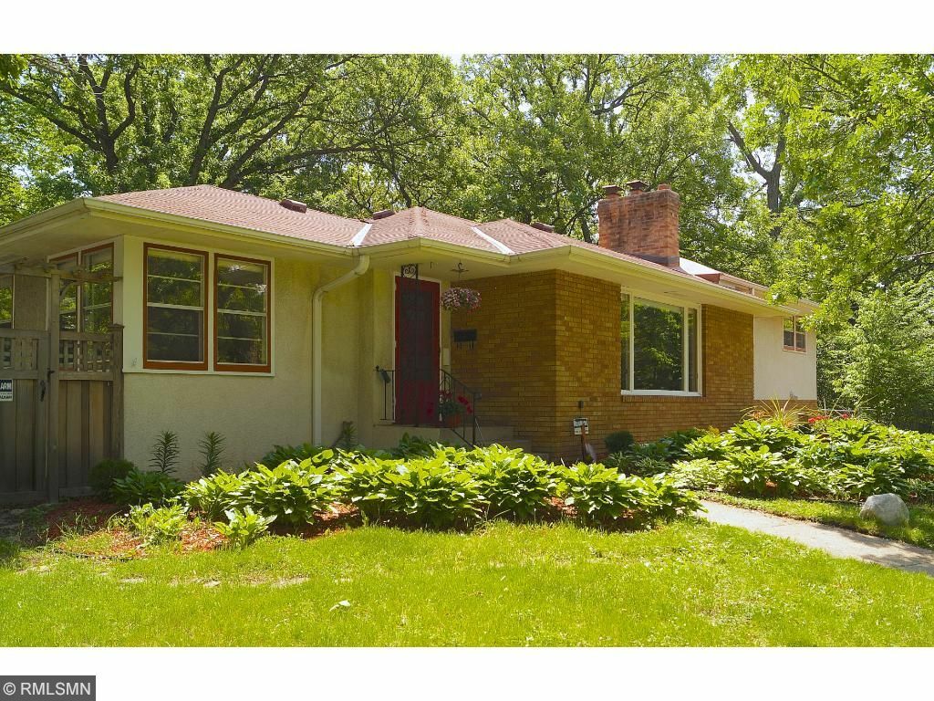 Property Photo: 4 Benhill Road MN 55105