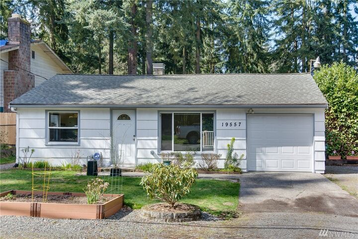 19557 7 Ave NE  Shoreline WA 98155 photo