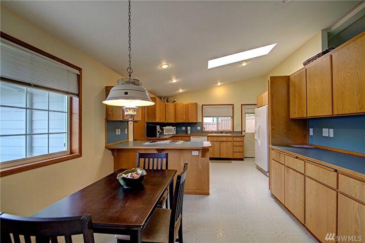 Property Photo:  33 Skokomish Wy  WA 98257 