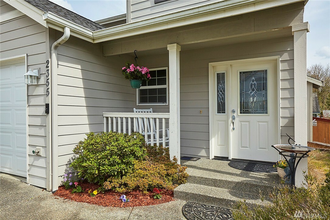 Property Photo:  2355 Carnation Ct  WA 98366 