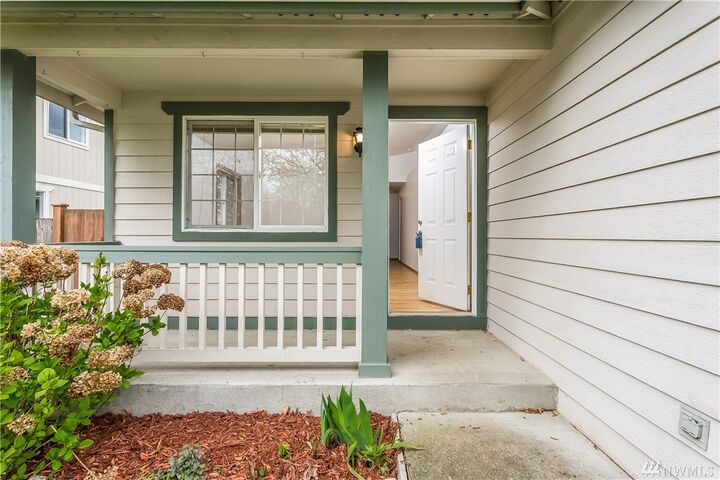 Property Photo:  3128 183rd Place NE  WA 98223 