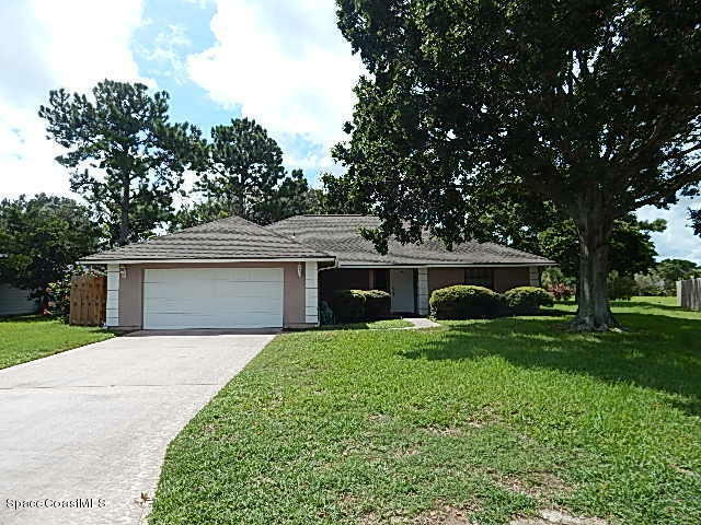 Property Photo:  550 Deerfield Drive  FL 32940 