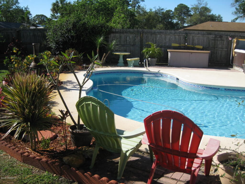 Property Photo:  5987 Cardiff Avenue  FL 32927 