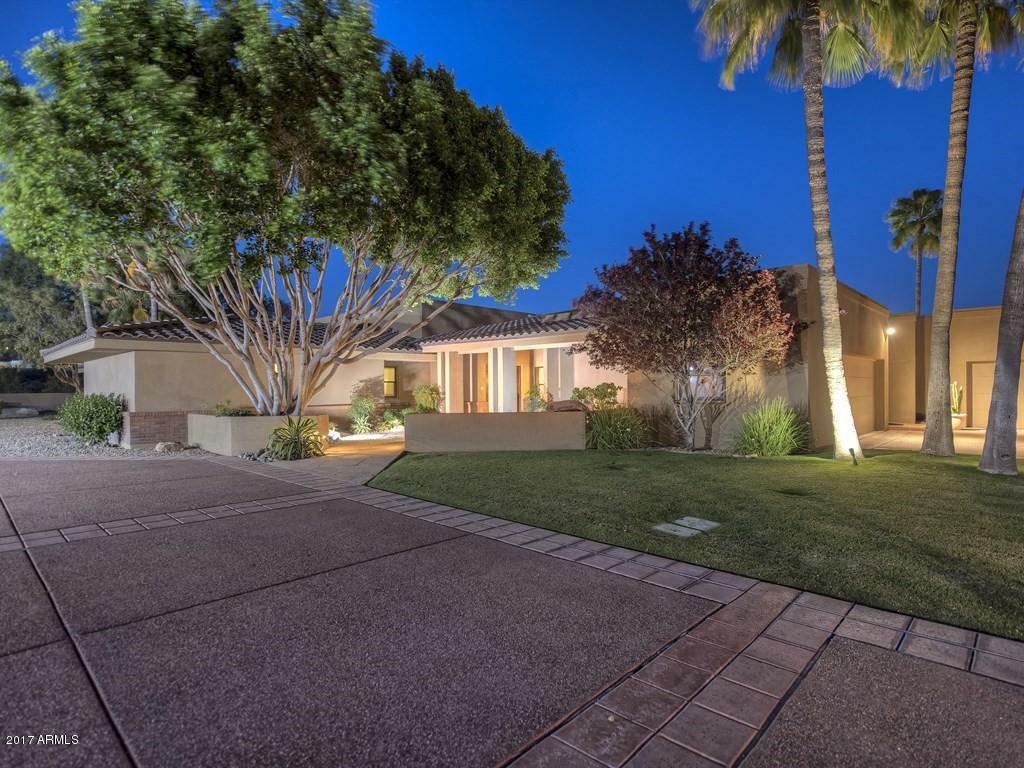 Property Photo:  6815 N 46th Street  AZ 85253 