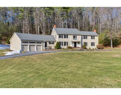 Property Photo:  40 Pheasant Hollow Run  MA 01541 