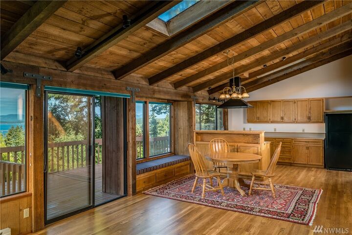 Property Photo: 292 Whiskey Hill Rd WA 98261