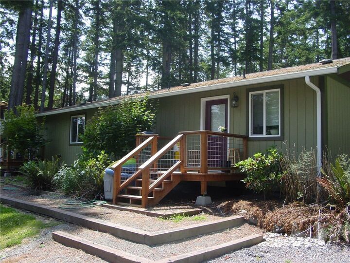 Property Photo:  27 Crosswind Lane  WA 98245 