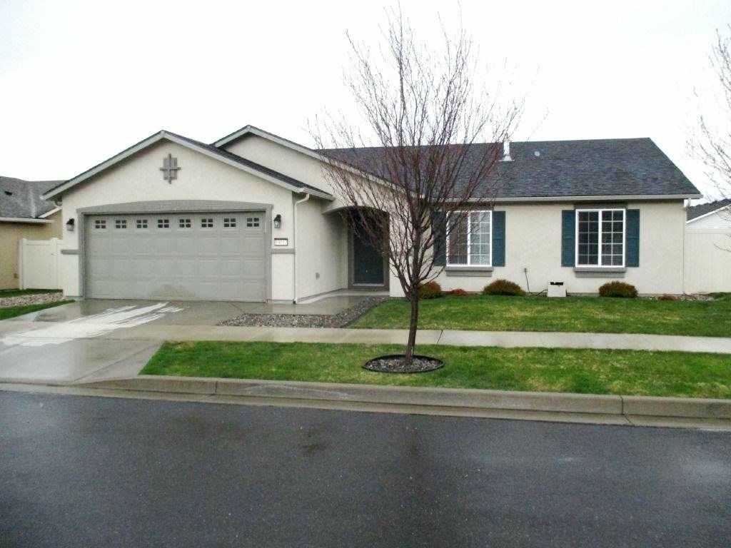 Property Photo:  10112 W Natalie Ave  WA 99004 