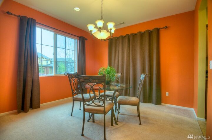 Property Photo:  5830 Vermont Ave SE  WA 98513 