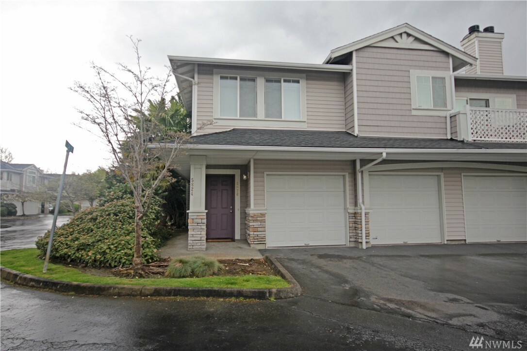 Property Photo:  5826 S 234th Place 2  WA 98032 