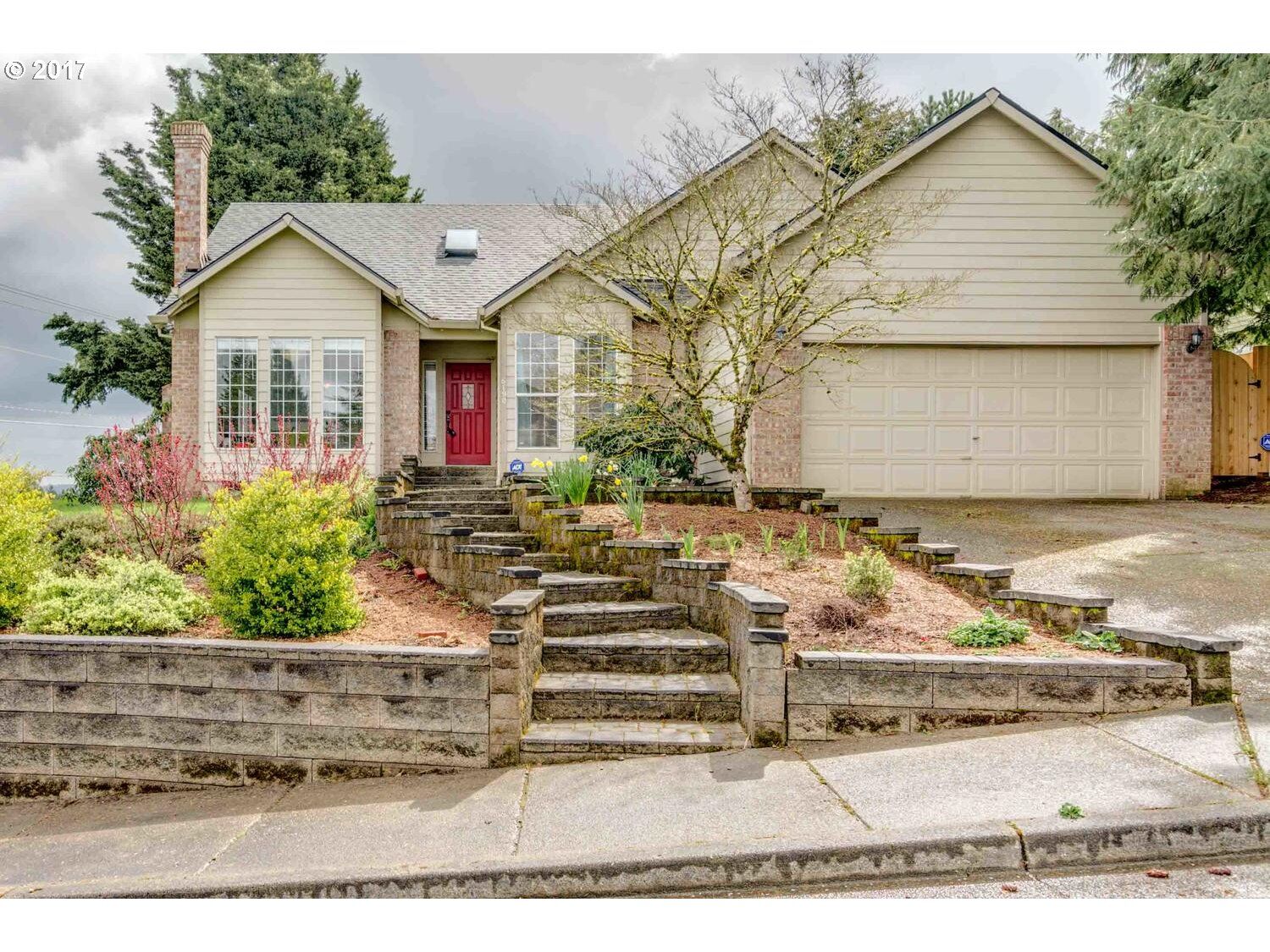 Property Photo: 6190 NW 208th Ave OR 97229