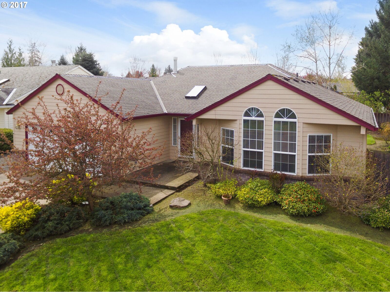 Property Photo: 15858 SW Baler Way OR 97140