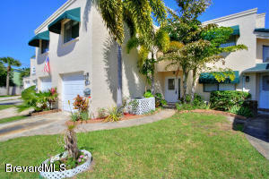 Property Photo:  11 Emerald Court  FL 32937 