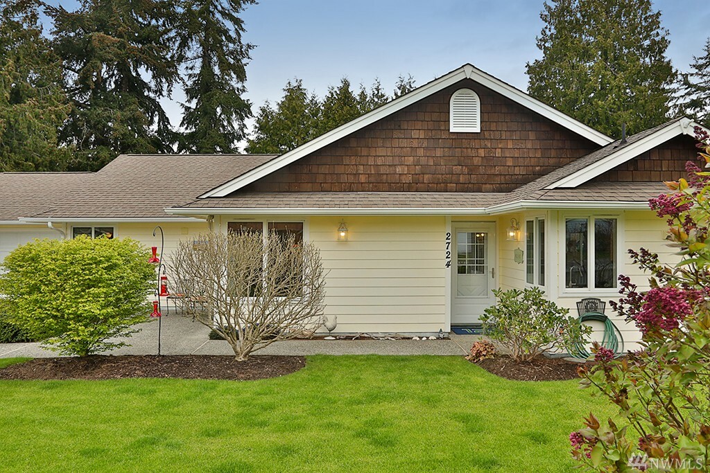 Property Photo:  2724 Sun Vista Cir  WA 98236 