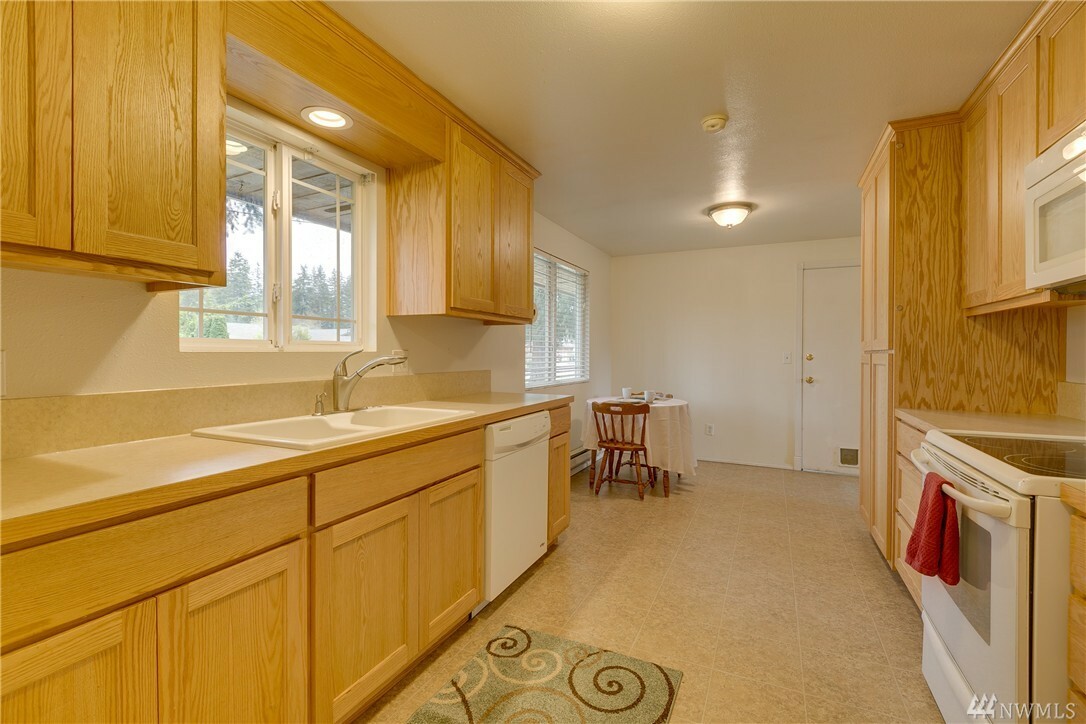 Property Photo:  17604 39th Dr NE  WA 98223 