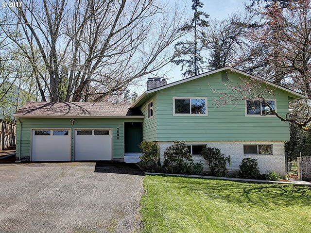 Property Photo: 2580 NW 111th Ave OR 97229