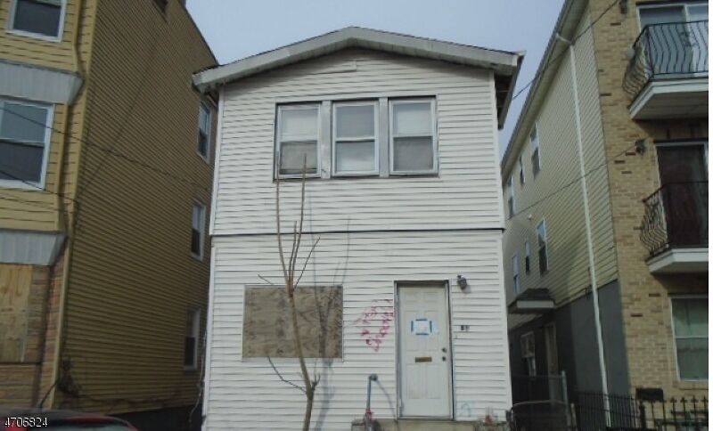 Property Photo: 81 Schley St NJ 07112