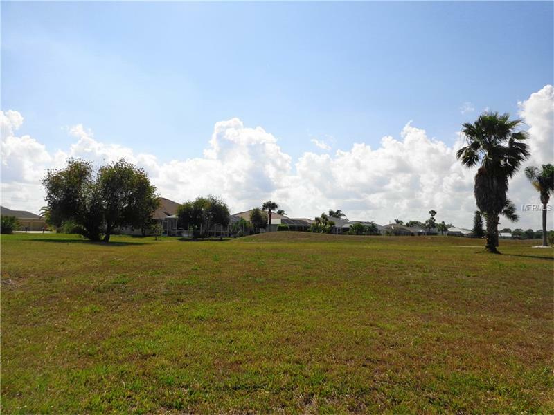 Property Photo:  12923 Pembroke Circle N  FL 34269 