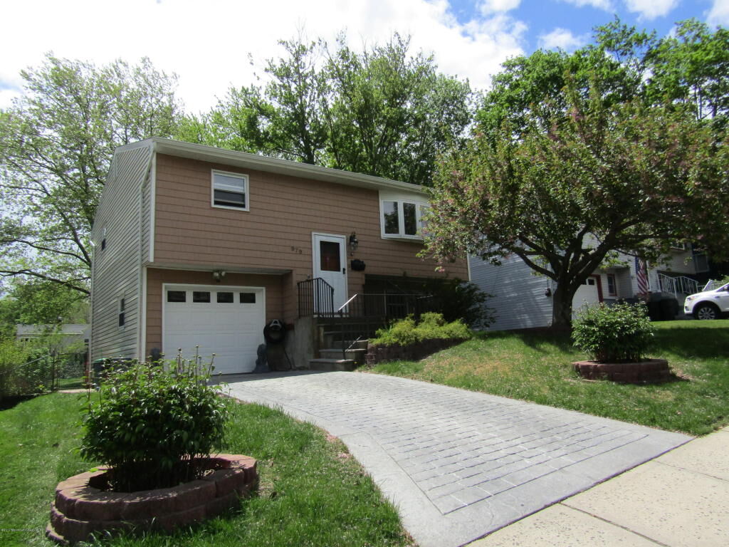 Property Photo: 979 S Concourse NJ 07747