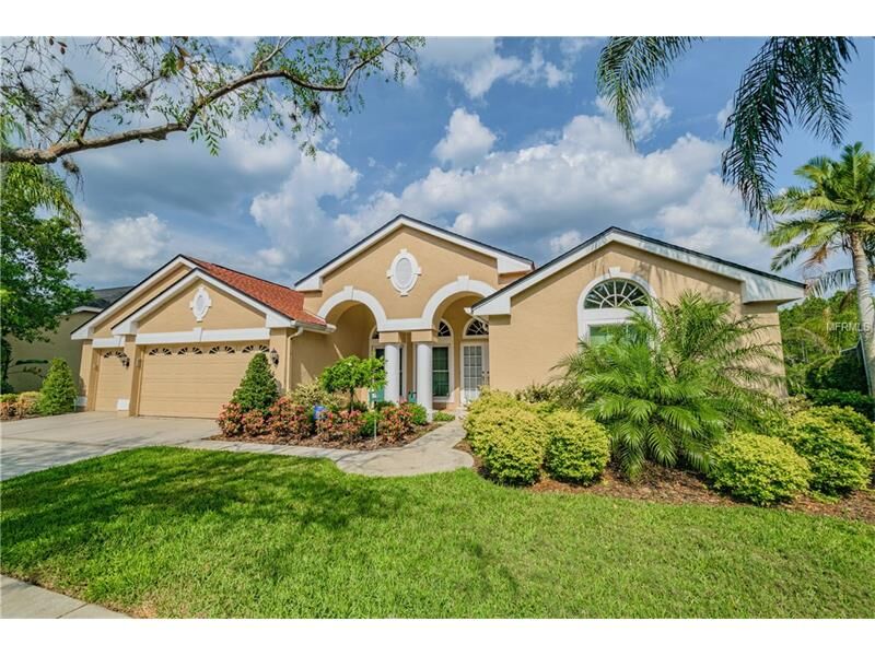 Property Photo:  9611 Woodbay Drive  FL 33626 