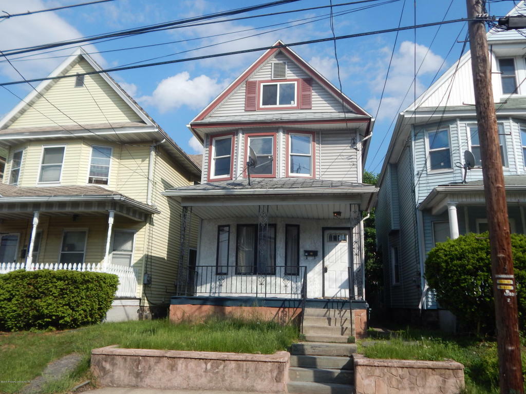 Property Photo:  221 Stephen Avenue  PA 18505 