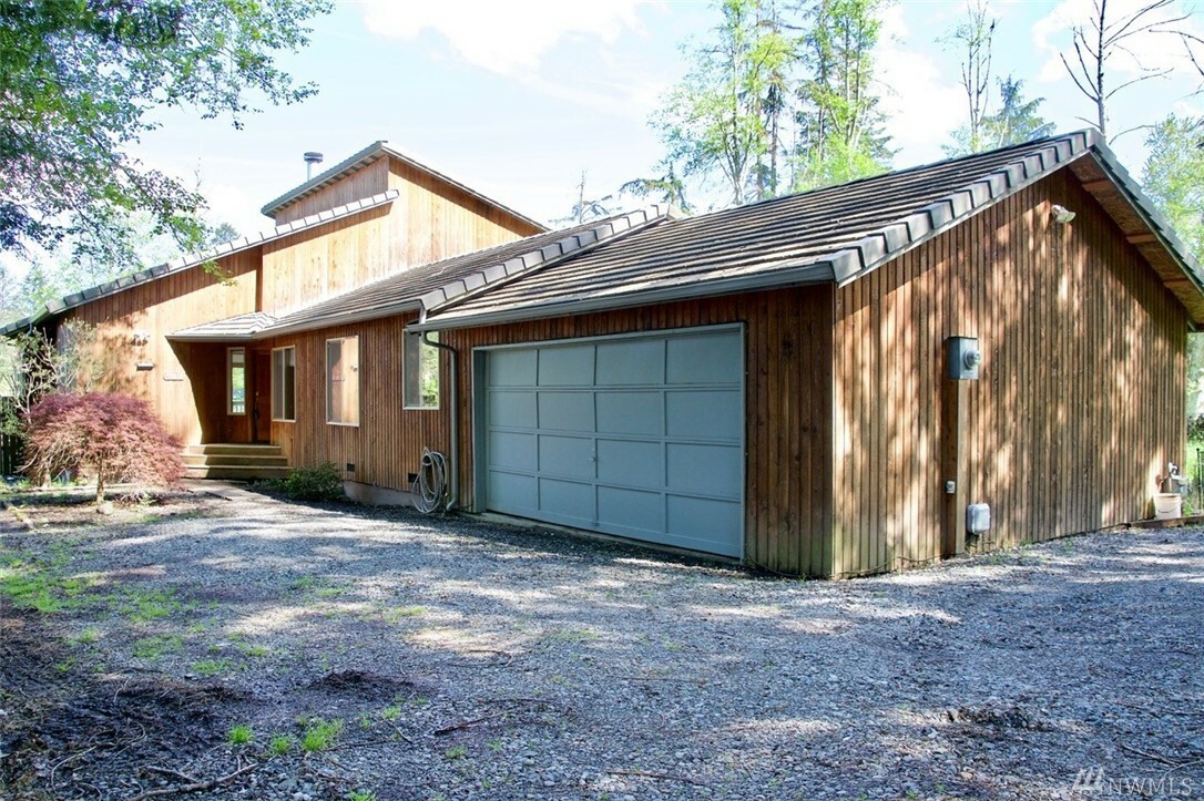 Property Photo:  31014 Military Rd S  WA 98001 