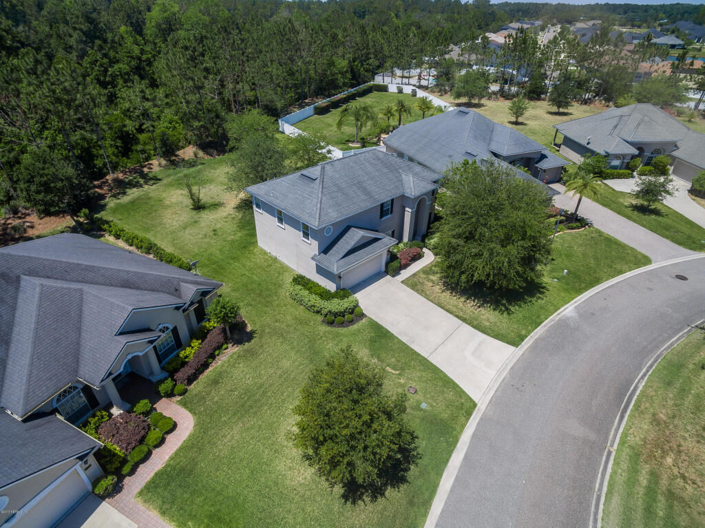 Property Photo:  2249 Cascadia Court  FL 32092 