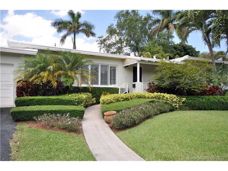 Property Photo: 1431 Certosa Ave FL 33146
