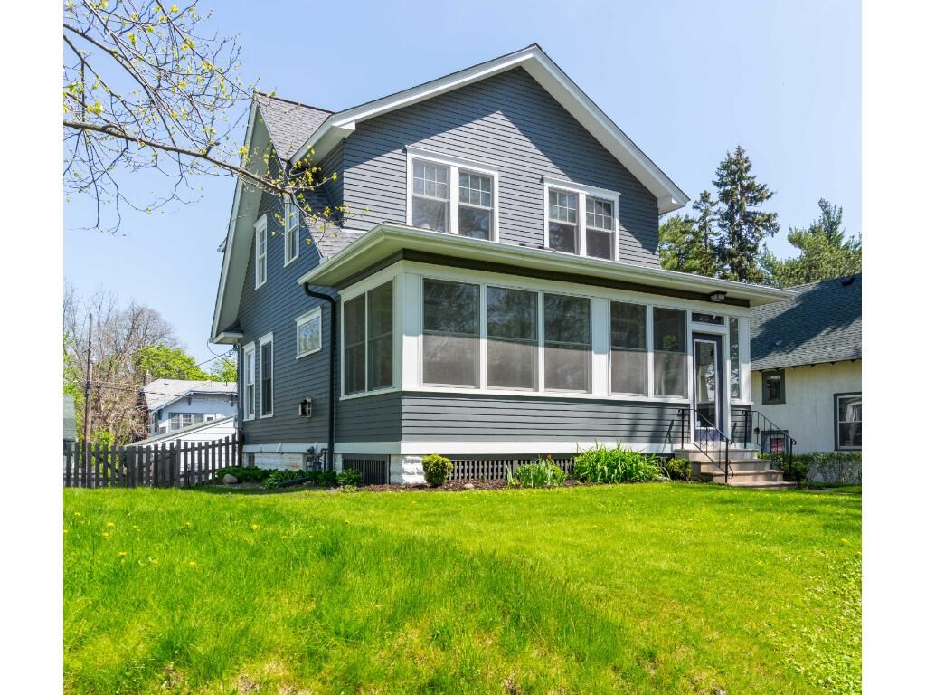 Property Photo:  1923 Princeton Avenue  MN 55105 