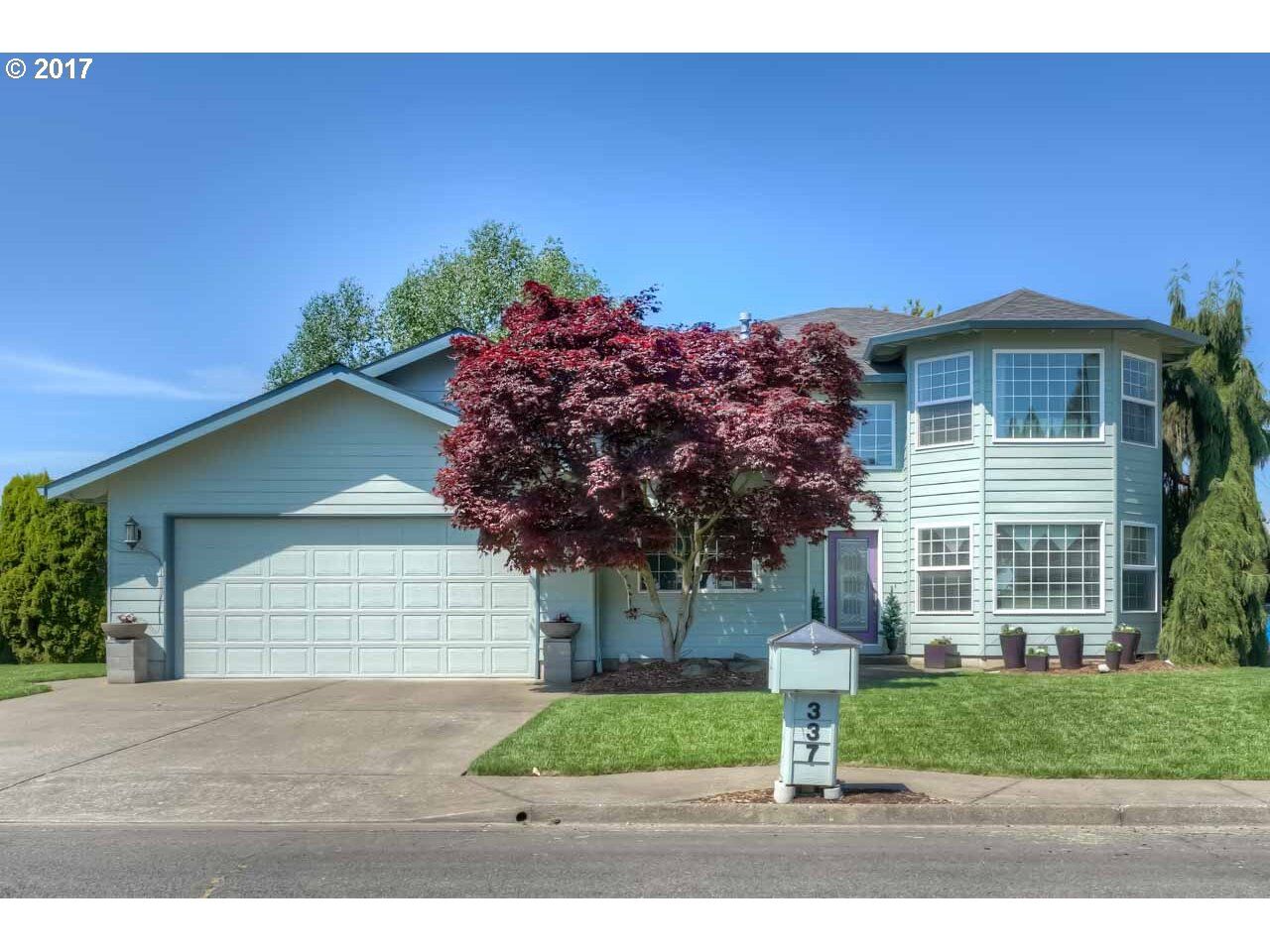 Property Photo: 337 McLaughlin Dr OR 97071