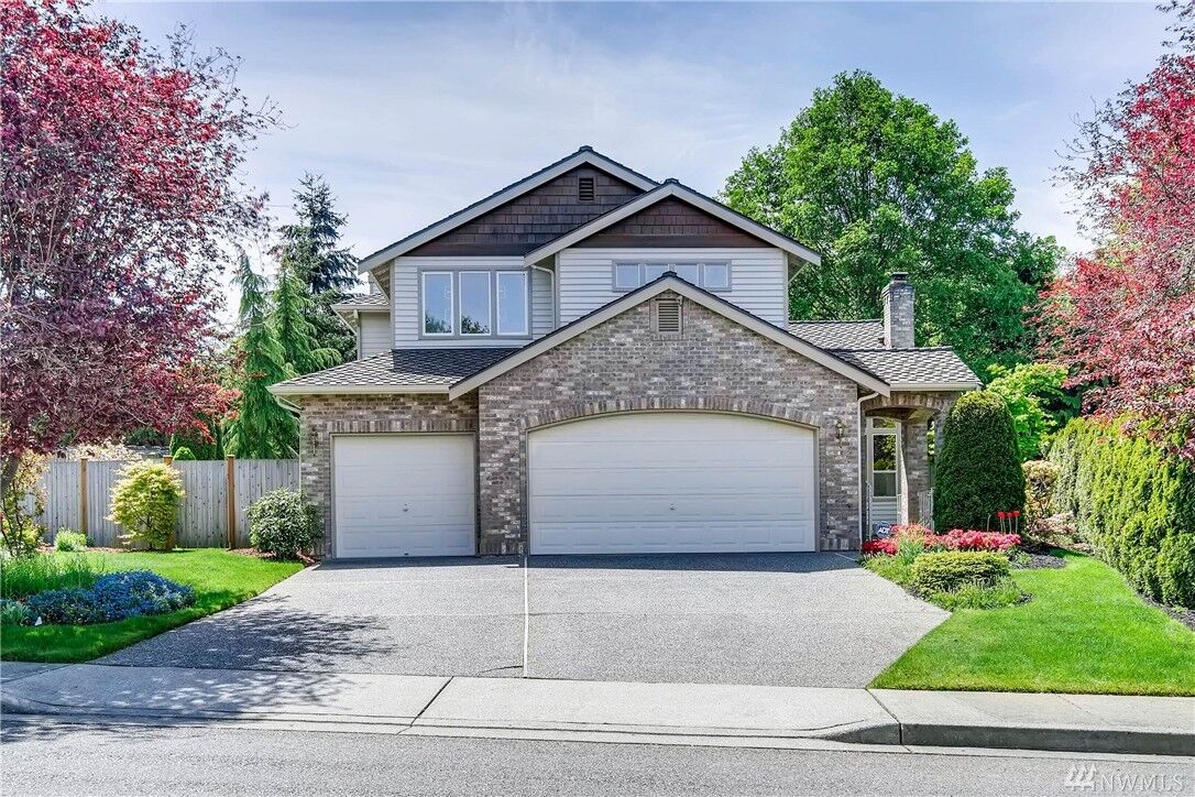 Property Photo: 2532 57th St SW WA 98203